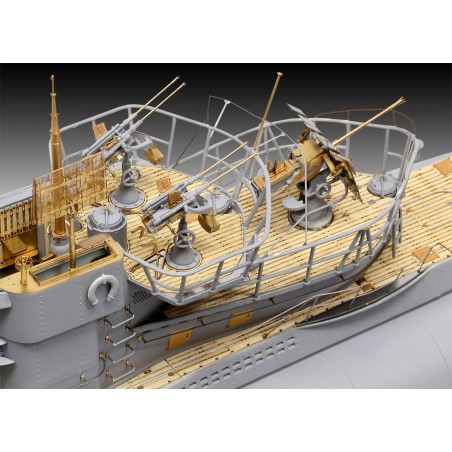 german-submarine-type-vii-c41-platinum-edition-172-revell