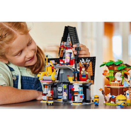 Lego - Minions 75583 Huis van de Minions en Gru