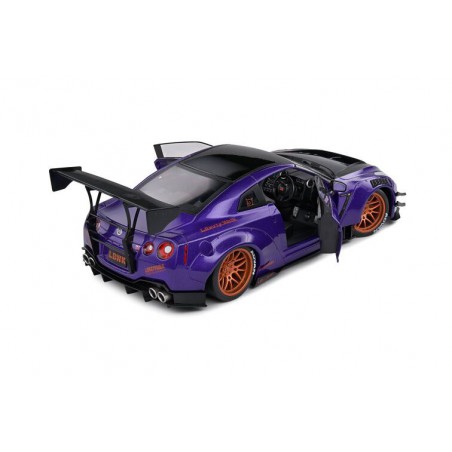 Nissan GT-R R35 W/ Liberty (Paars) - 1:18 - Solido