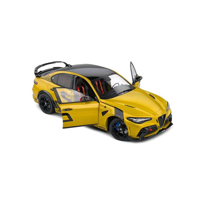 Alfa Romeo Giulia GTA M '22 (Geel) - 1:18 - Solido