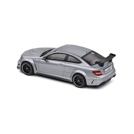 Mercedes Benz C63 AMG Black Series '11 (Grijs) - 1:43 - Solido