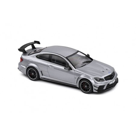 Mercedes Benz C63 AMG Black Series '11 (Grijs) - 1:43 - Solido