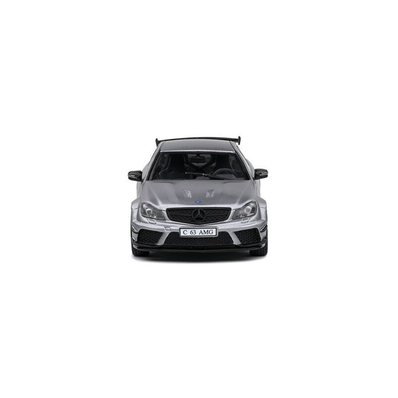 Mercedes Benz C63 AMG Black Series '11 (Grijs) - 1:43 - Solido