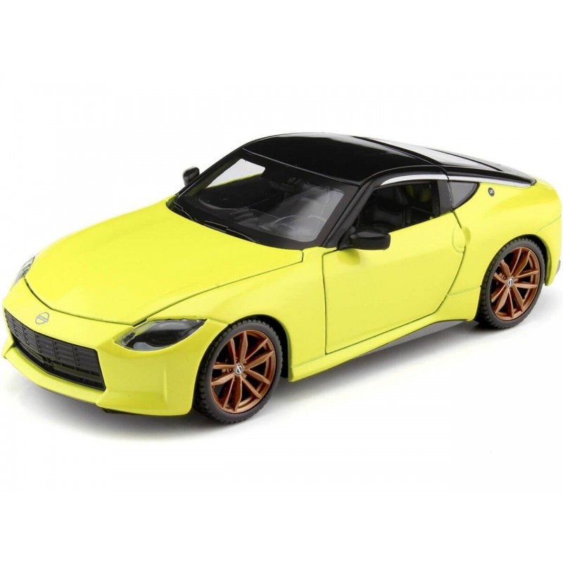 Nissan Z 2023 1:24 (geel groen), Maisto