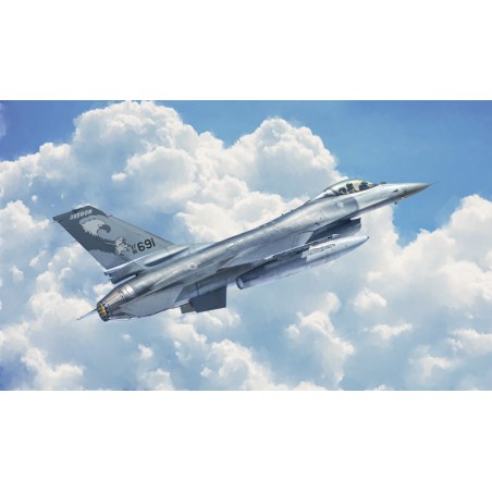 f-16-a-fighting-falcon-148-italeri