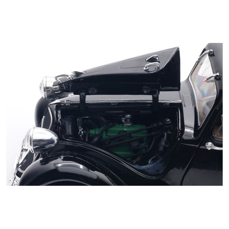 citroen-traction-11cv-1937-zwart-118-solido