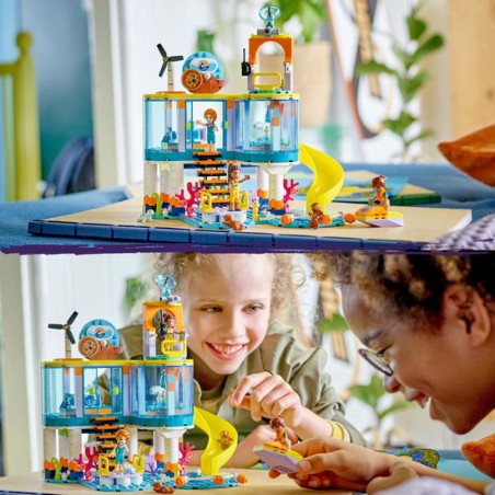 LEGO FRIENDS - 41736 Reddingscentrum op zee