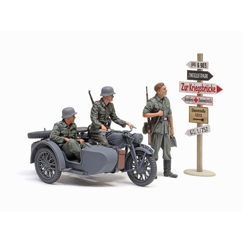 KS600 Motorcycle & Sidecar 1:35, Tamiya