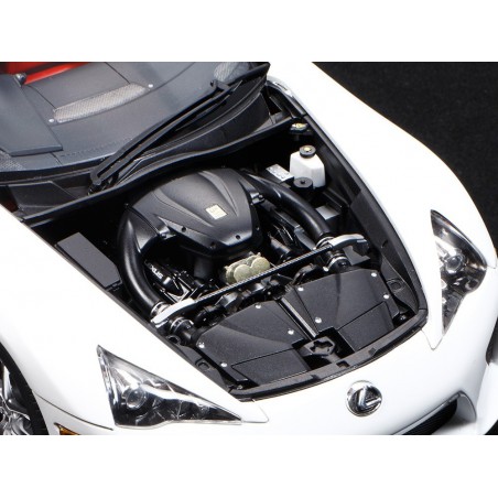 Lexus LFA 1:24, Tamiya