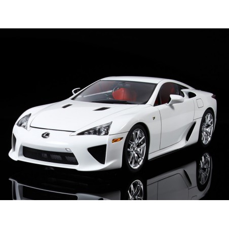 Lexus LFA 1:24, Tamiya