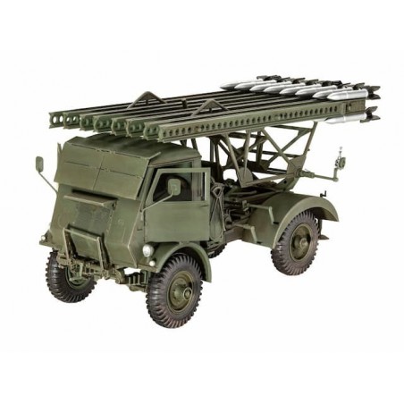 BM-13-16 ON W.O.T. 8 Chassis, Revell