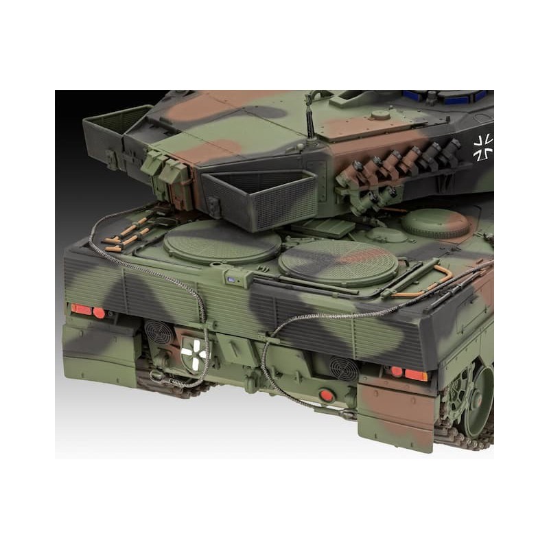 Start Set, Leopard 2A6M+, Revell