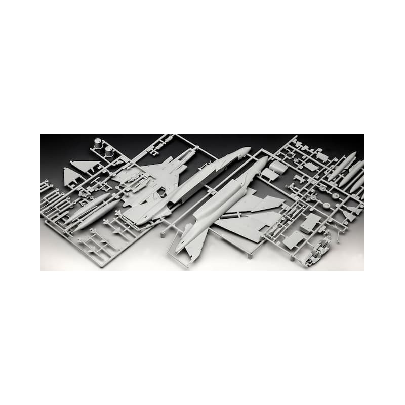 F-4J Phantom II 1:72, Revell