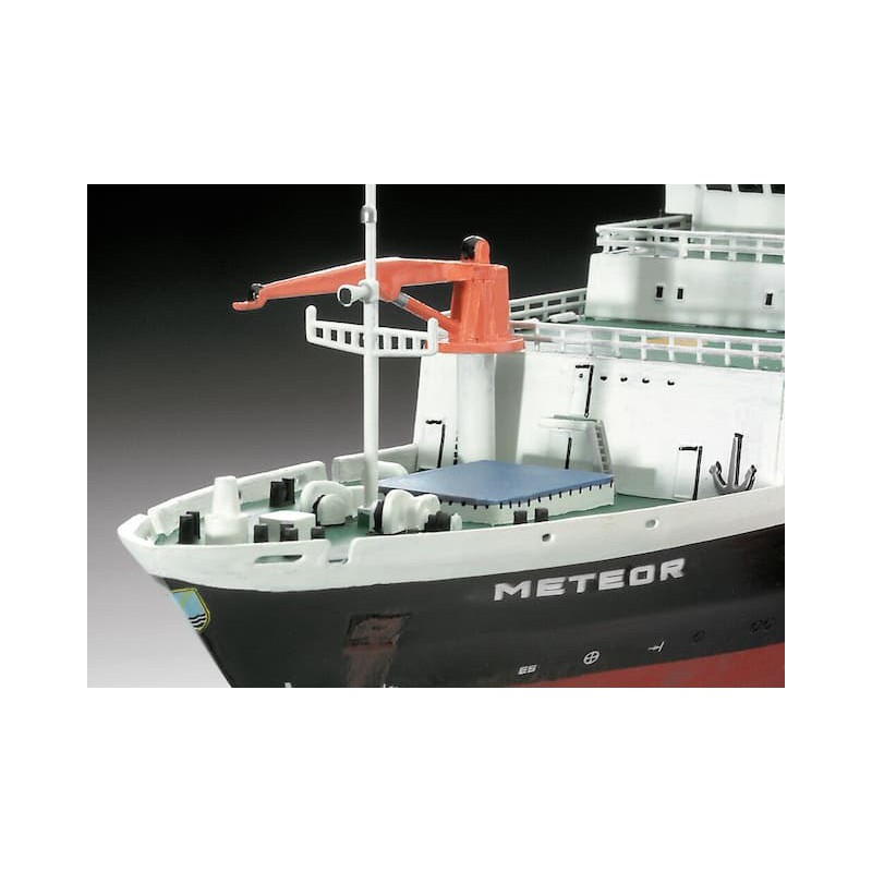German Research Vessel Meteor, Revell
