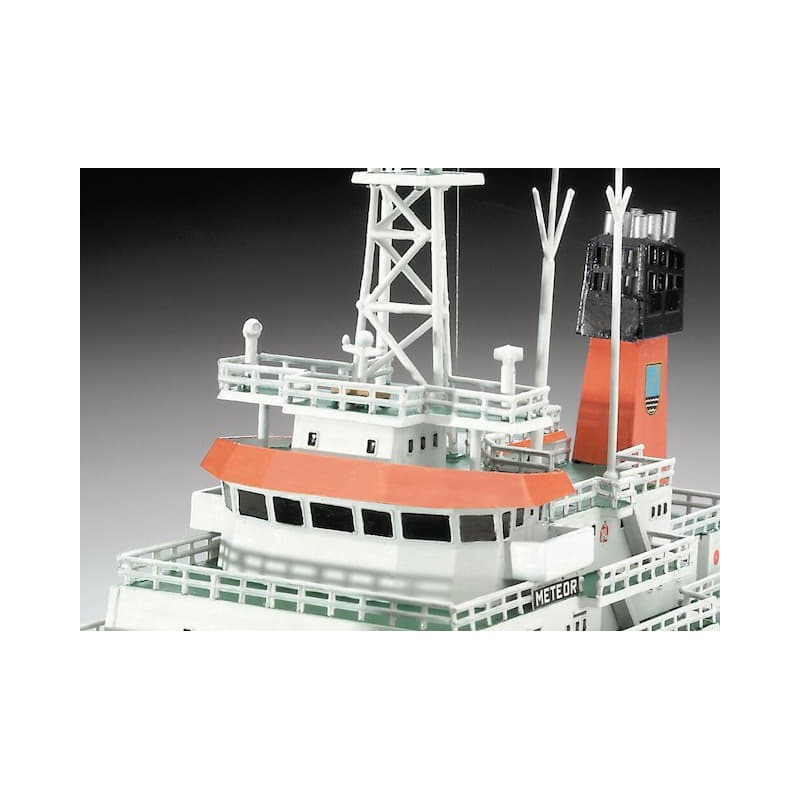 German Research Vessel Meteor, Revell