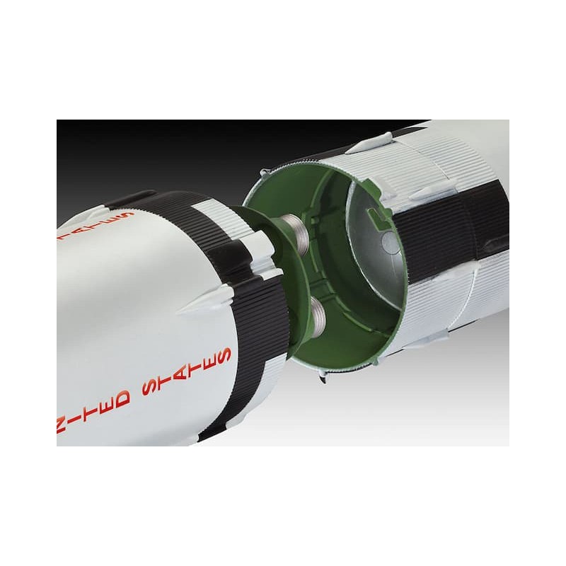 Apollo 11 Saturn V Rocket, Revell