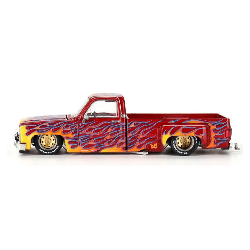 Chevrolet Silverado Dually '80 on fire V1 1:64, Mini GT