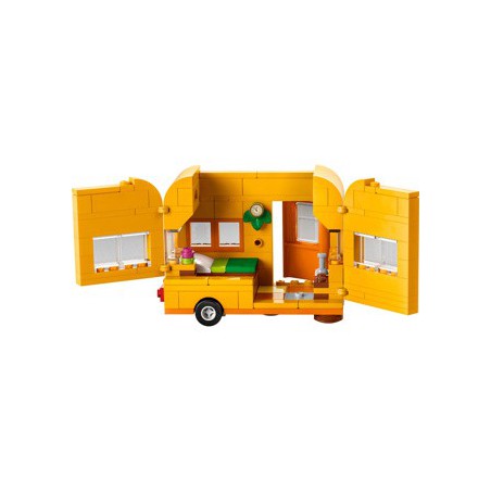 LEGO Animal Crossing - 77054  Leifs caravan en tuinwinkel