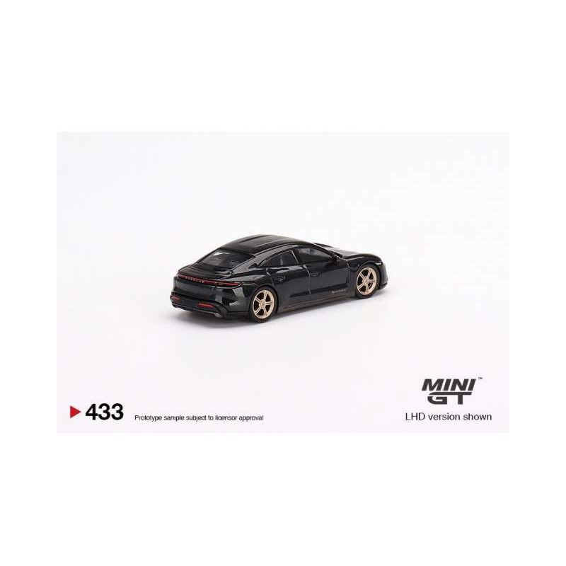 Porsche Taycan Turbo S 1:64, Mini GT (433)