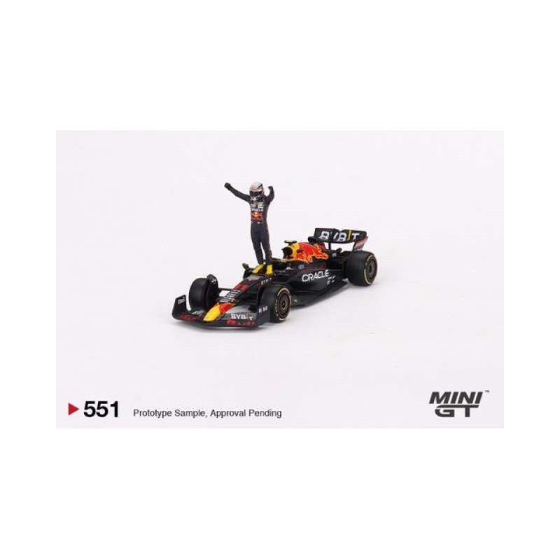 Oracle Red Bull Racing RB18 #11 1:64, Mini GT (551)
