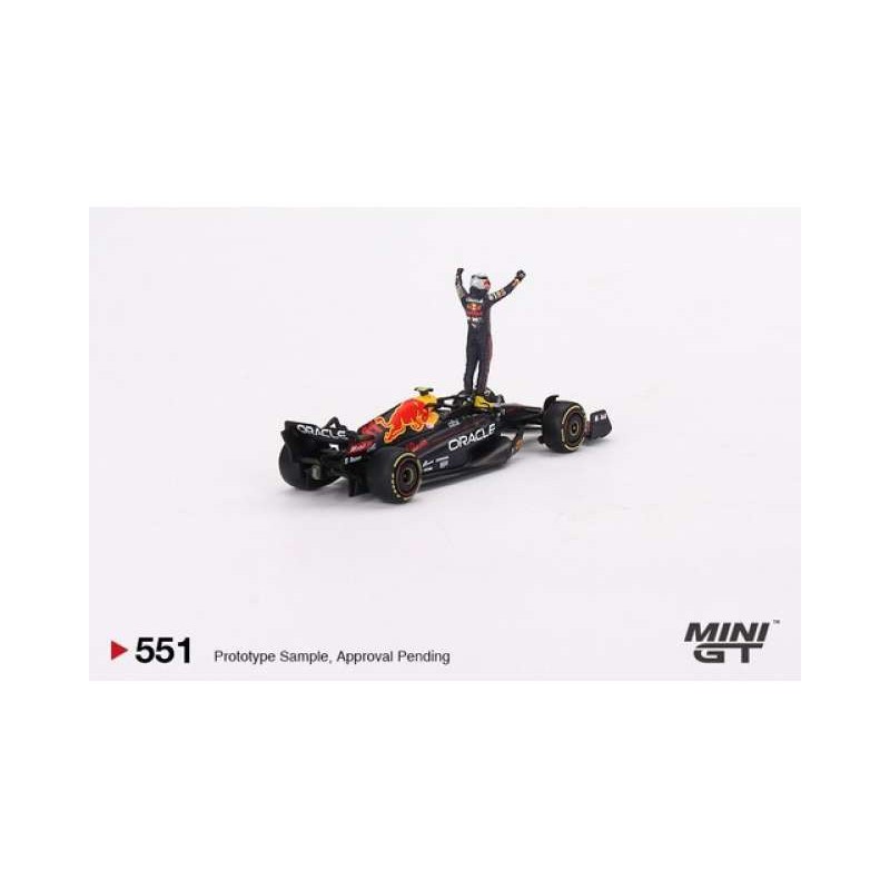 Oracle Red Bull Racing RB18 #11 1:64, Mini GT (551)