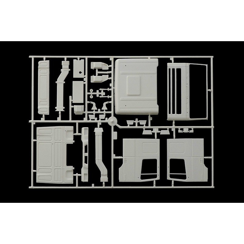 DAF 95 Master Truck 1:24, Italeri