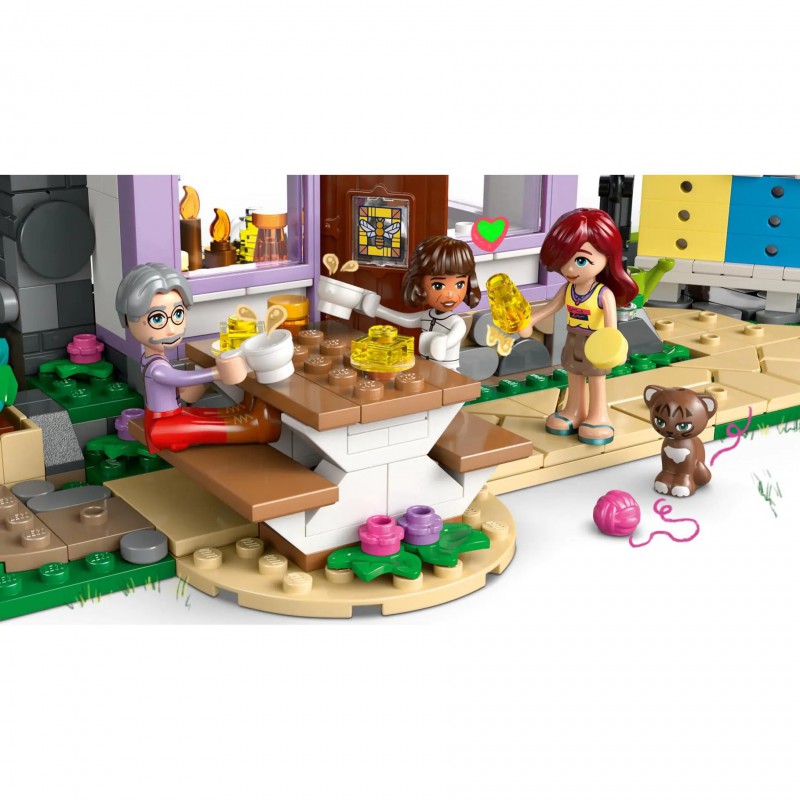 LEGO FRIENDS - 42669 Imkershuis en bloementuin