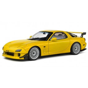 Mazda RX7 FD RS Streetfighter '94 (Geel) - 1:18 - Solido
