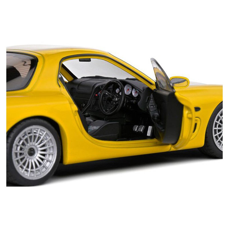 Mazda RX7 FD RS Streetfighter '94 (Geel) - 1:18 - Solido