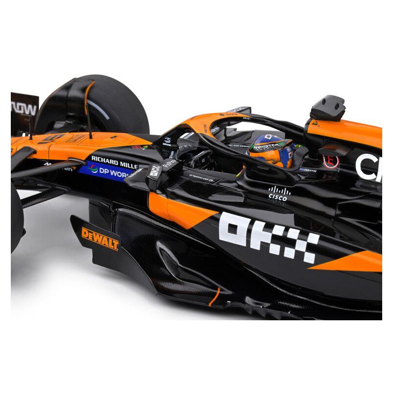McLaren MCL38 F1 Team ORA nr81 O. Piastri Australian GP '24(Zwart/Oranje) - 1:18 - Solido