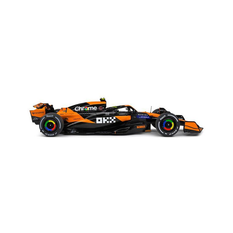 McLaren MCL38 F1 Nr4 Lando Norris Miami GP '24 1e (Zwart/Oranje) - 1:18 - Solido