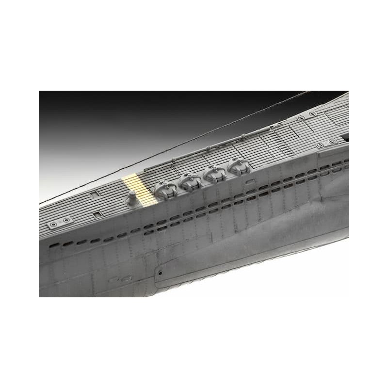 German Submarine Type VI C/41 1:144, Revell