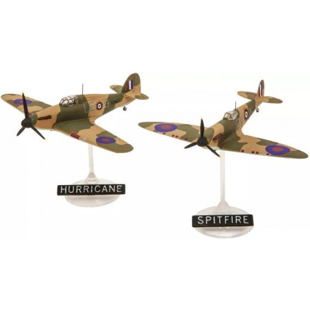 Microwings: Spitfire & Hurricane 1:144, Revell