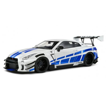 Nissan GT-R (R35) W/ Liberty Walk Body Kit 2.0 '24 (Zilver) - 1:18 - Solido