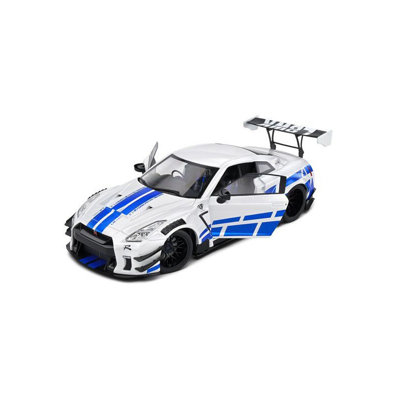 Nissan GT-R (R35) W/ Liberty Walk Body Kit 2.0 '24 (Zilver) - 1:18 - Solido