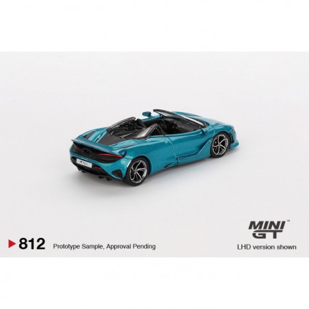 Mclaren 750 Spider (Belize blauw) 1:64, Mini GT (812) RHD