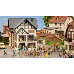 Modelwinkel met bewegende modeshow H0, Noch 66501