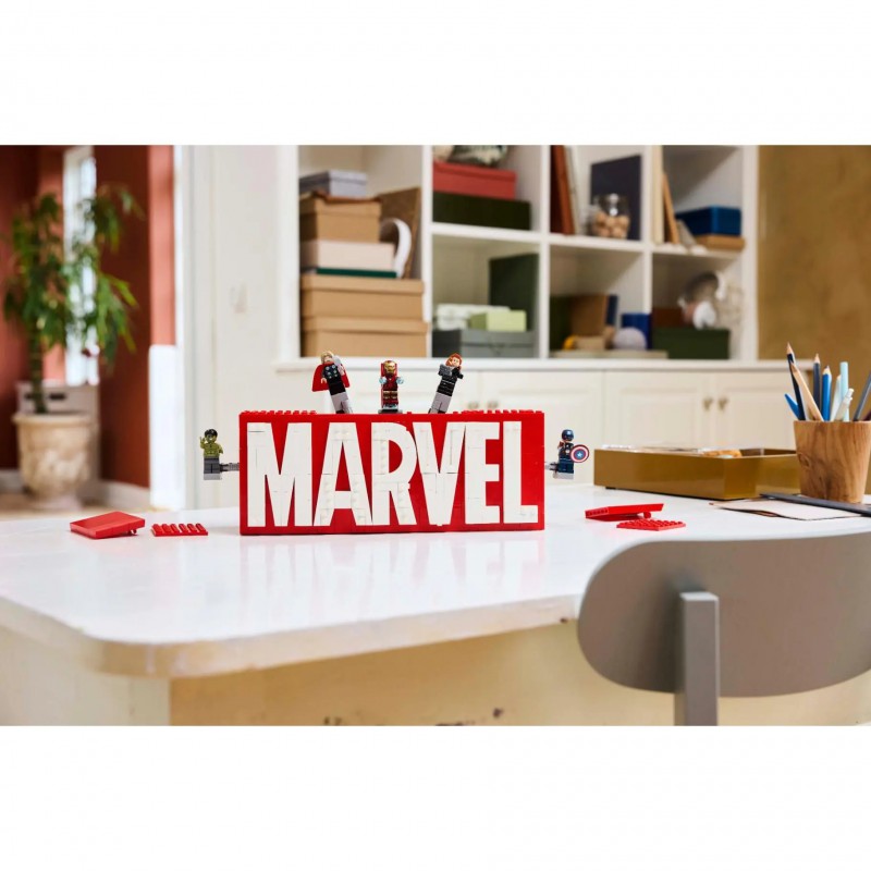 LEGO MARVEL - 76313 MARVEL logo en minifiguren