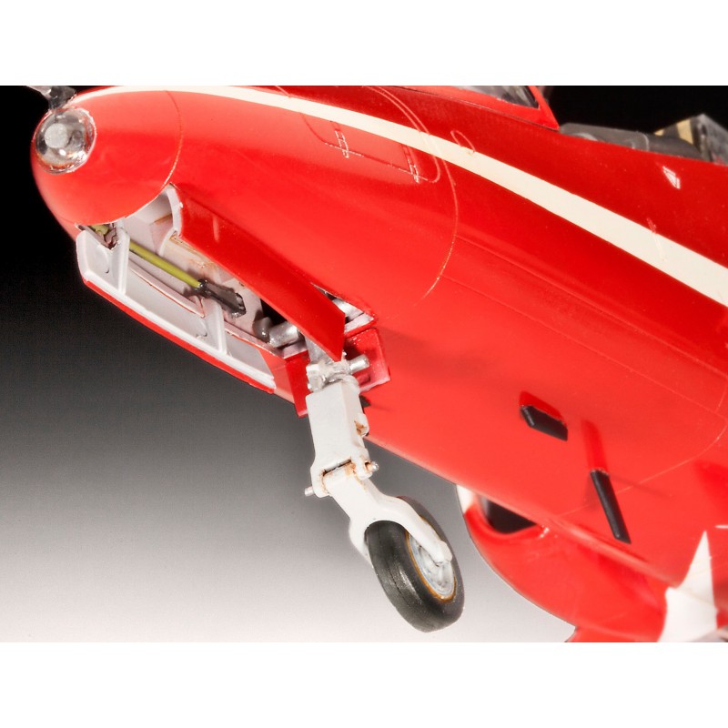 BAe Hawk T.1A RAF Red Arrows 1:32, Revell