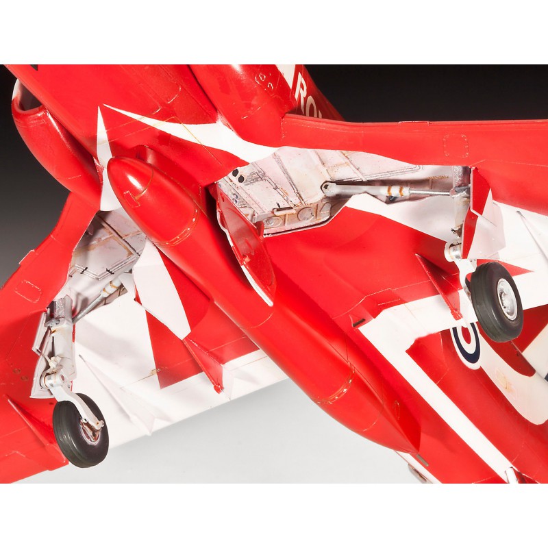 BAe Hawk T.1A RAF Red Arrows 1:32, Revell