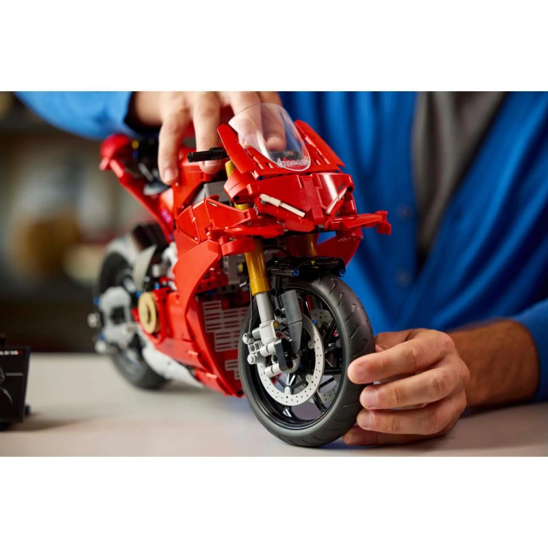 LEGO TECHNIC - 42202 Ducati Panigale V4 S motor