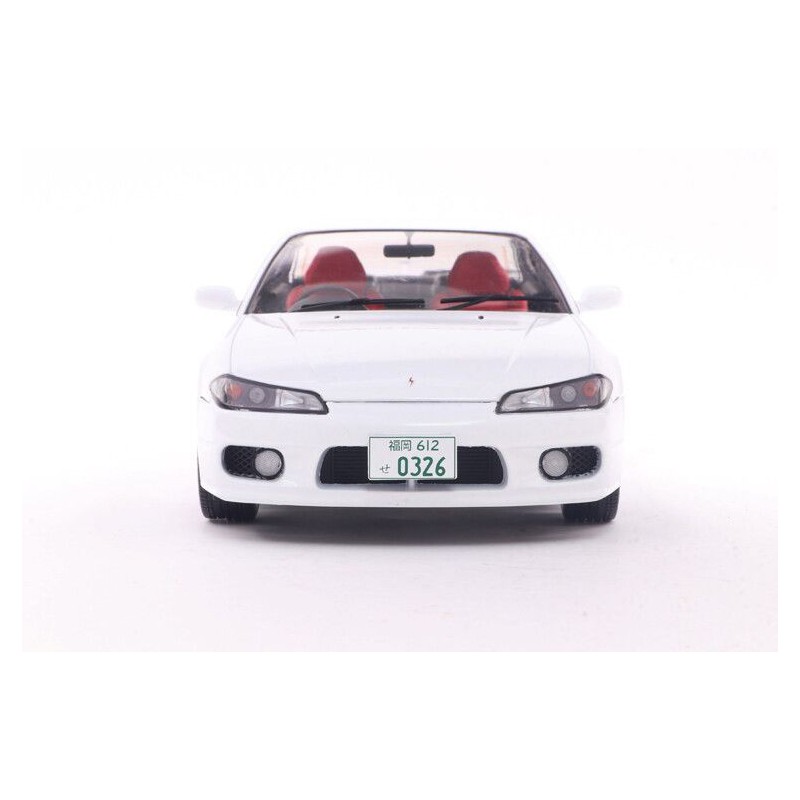 Nissan Silvia S15 (wit) - 1:18 - Solido