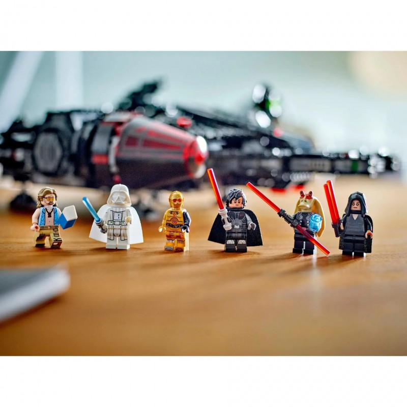 LEGO STAR WARS - 75389 Dark Falcon