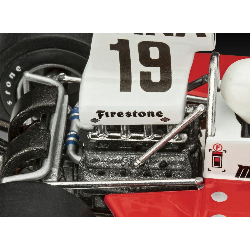 Surtees TS16?03 1:32, Revell 07739
