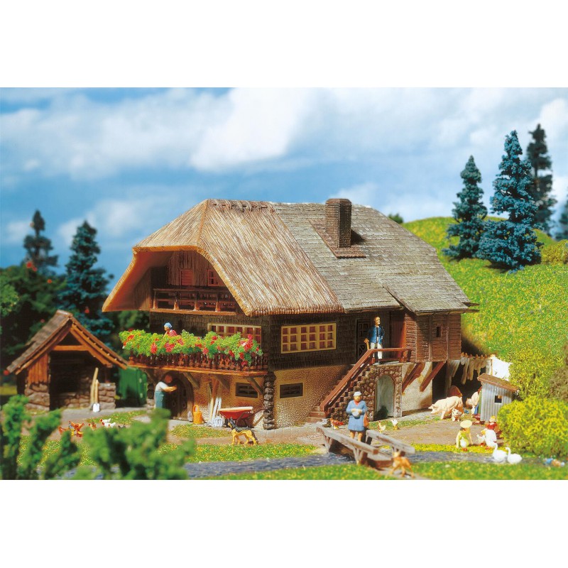 Boerderij Schwarzwald, H0 1:87, Faller