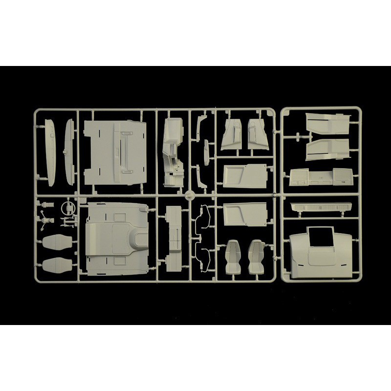 Volvo FH4 Globetrotter XL, 1:24, Italeri