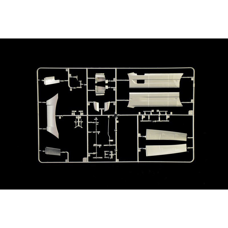 Volvo FH4 Globetrotter XL, 1:24, Italeri