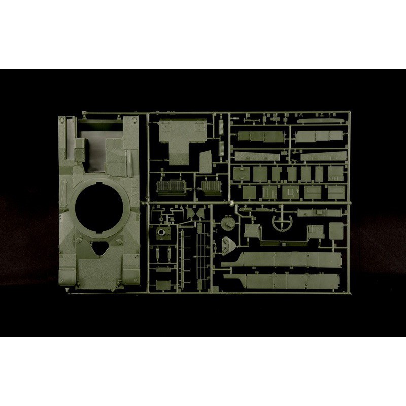 M1A1 Abrams (war thunder) 1:35, Italeri