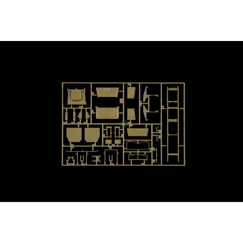 Bedford QL "medium truck" 1:35, Italeri