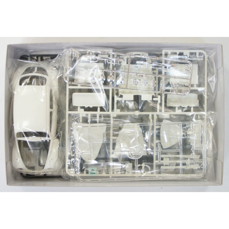 VW Beetle 1300 1966 1:24, Tamiya